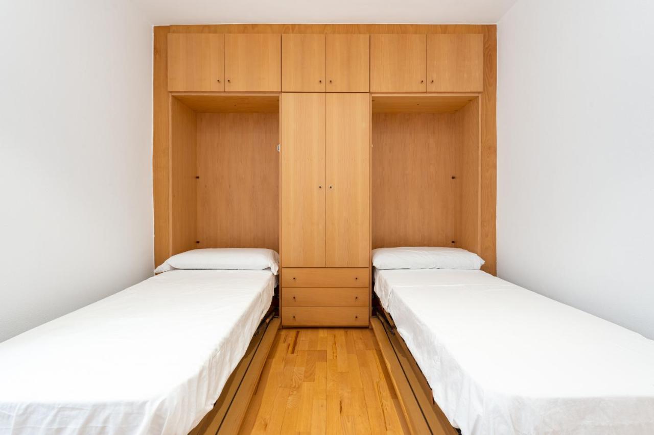 Hauzify I Llao Apartment